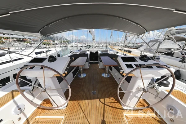 Hanse 548 - Yacht Charter Sailica