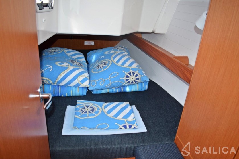 Bavaria 34 Cruiser - Yacht Charter Sailica