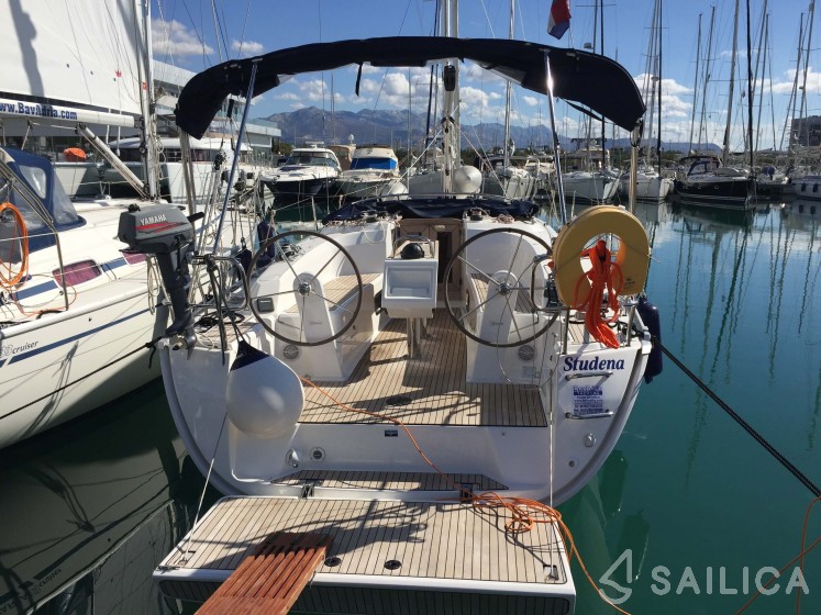 Bavaria 34 Cruiser - Yacht Charter Sailica