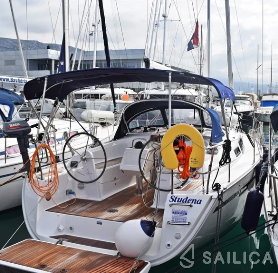 Bavaria 34 Cruiser - Yacht Charter Sailica