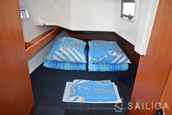 Bavaria 34 Cruiser - Yacht Charter Sailica