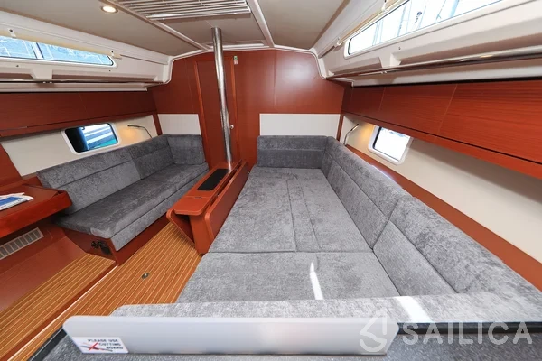 Hanse 388 - Yacht Charter Sailica