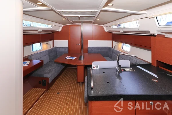 Hanse 388 - Yacht Charter Sailica