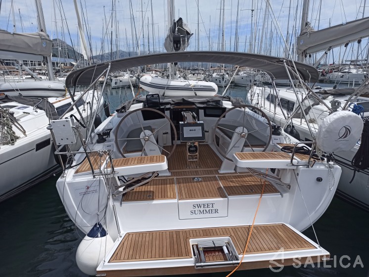 Hanse 388 - Yacht Charter Sailica