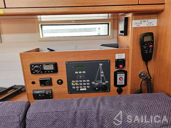 Bavaria 46 Cruiser - Yacht Charter Sailica