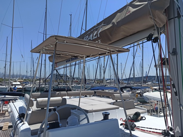 Bali Catspace - Yacht Charter Sailica