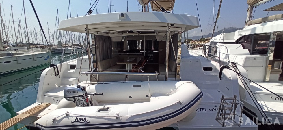 Bali Catspace - Yacht Charter Sailica