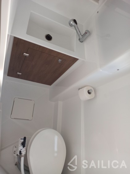 Bali Catspace - Yacht Charter Sailica