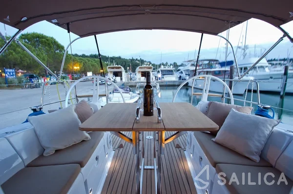 Elan 35 Impression - Yacht Charter Sailica