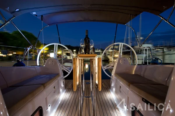 Elan 35 Impression - Yacht Charter Sailica