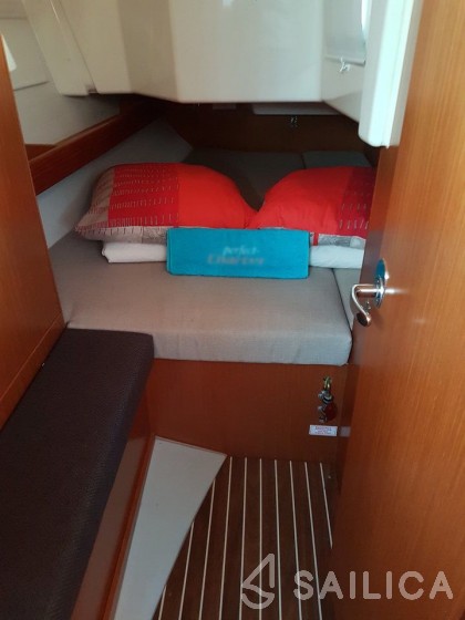 Bavaria 34 Cruiser - Yacht Charter Sailica