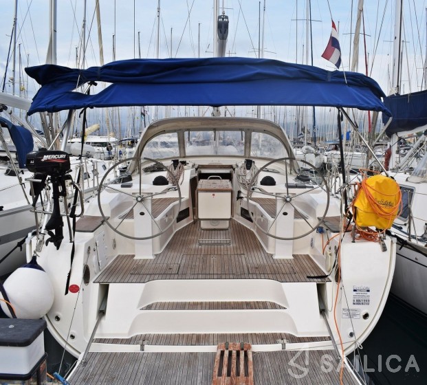 Bavaria 45 Cruiser - Yacht Charter Sailica