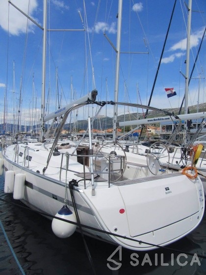 Bavaria 45 Cruiser - Yacht Charter Sailica