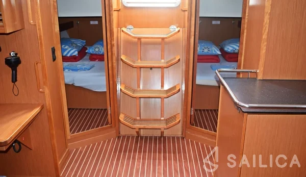 Bavaria 45 Cruiser - Yacht Charter Sailica