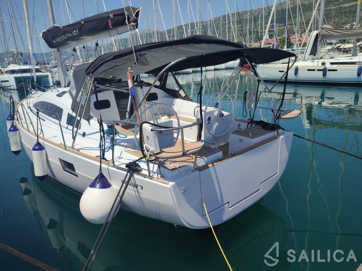 Elan Impression 40.1 - Yacht Charter Sailica