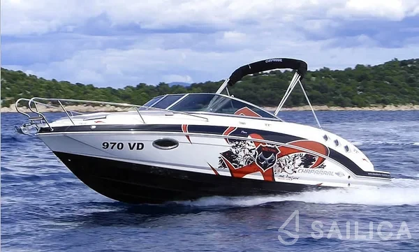 Chaparral 225 - Yacht Charter Sailica