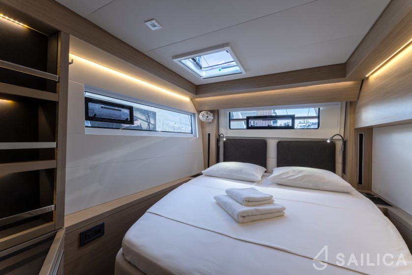 Lagoon 51 - Yacht Charter Sailica