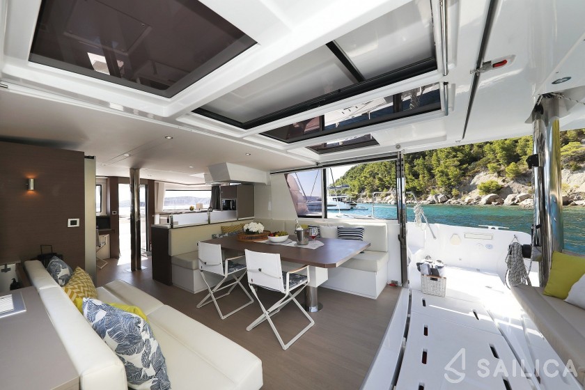 Bali 4.8  - Yacht Charter Sailica