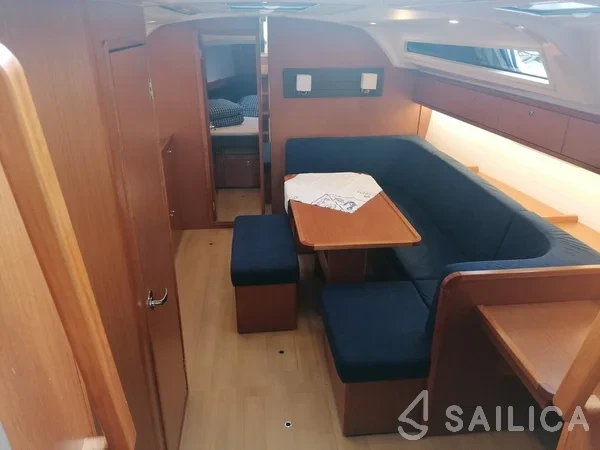 Bavaria 41 Cruiser - Yacht Charter Sailica