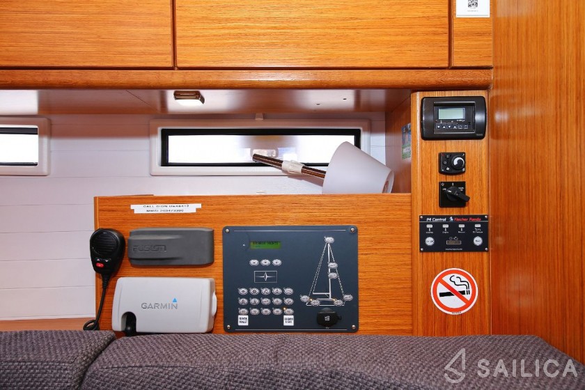 Bavaria 46 Cruiser - Yacht Charter Sailica