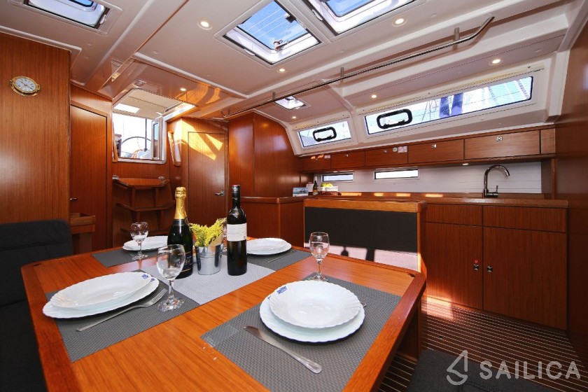 Bavaria 46 Cruiser - Yacht Charter Sailica