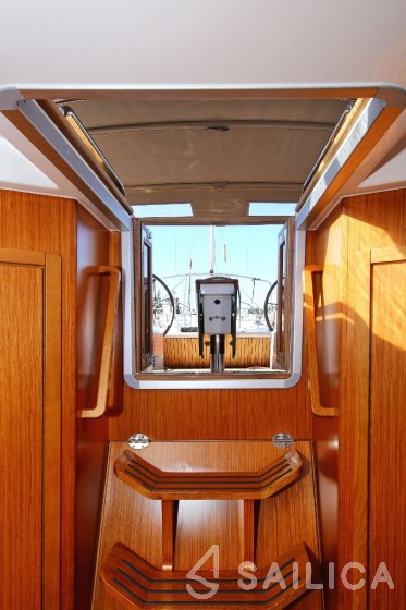 Bavaria 46 Cruiser - Yacht Charter Sailica