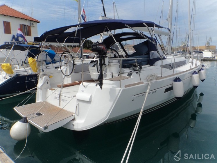 Sun Odyssey 509 - Yacht Charter Sailica