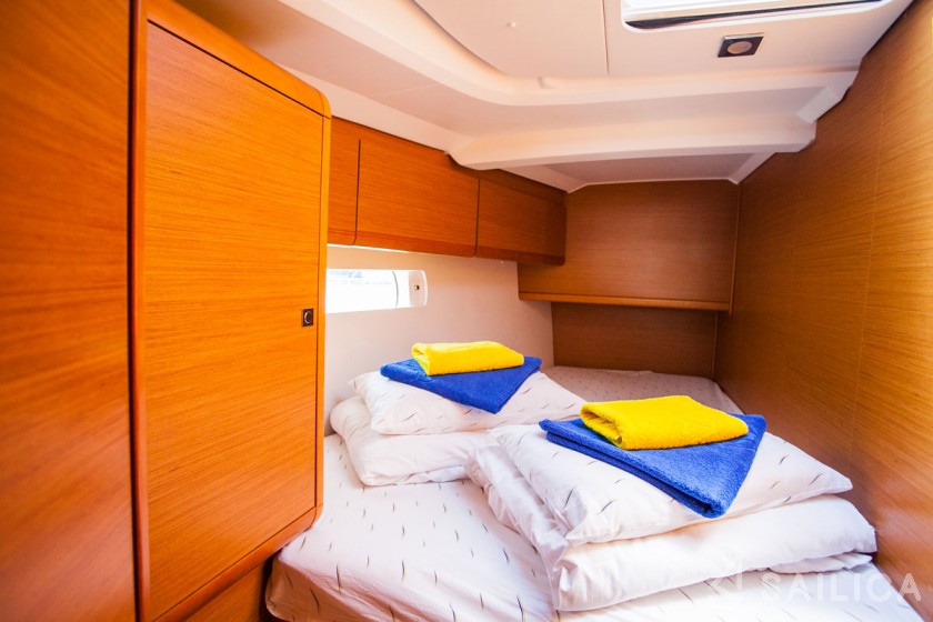 Sun Odyssey 509 - Yacht Charter Sailica
