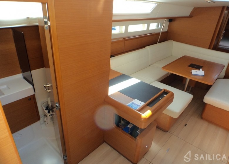 Sun Odyssey 509 - Yacht Charter Sailica