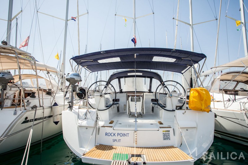 Sun Odyssey 509 - Yacht Charter Sailica