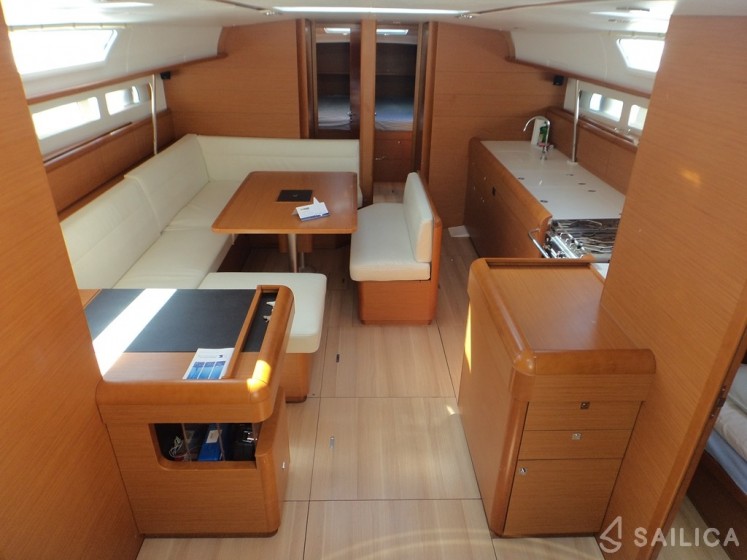 Sun Odyssey 509 - Yacht Charter Sailica