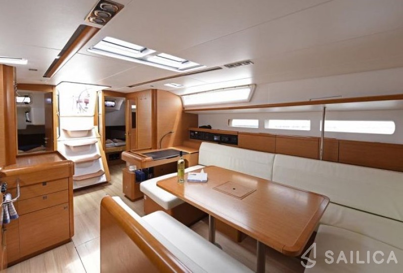 Sun Odyssey 509 - Yacht Charter Sailica
