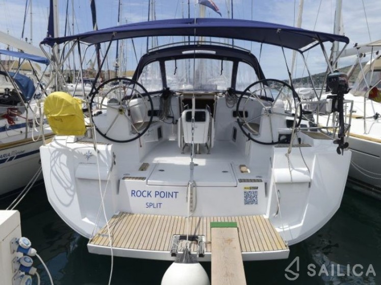 Sun Odyssey 509 - Yacht Charter Sailica