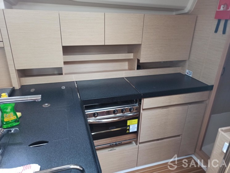 Hanse 458 - Yacht Charter Sailica