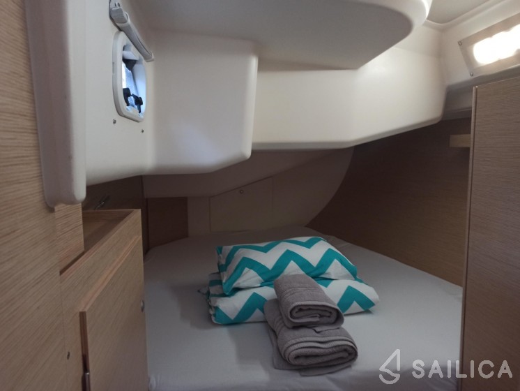 Hanse 458 - Yacht Charter Sailica