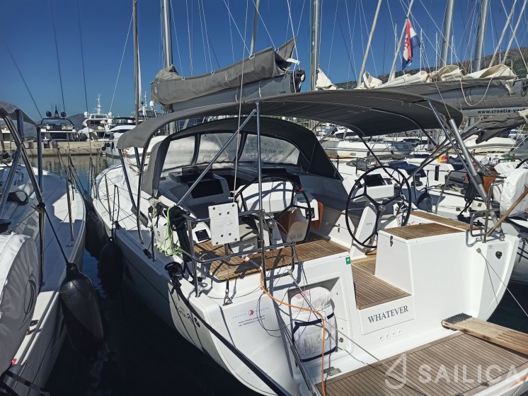 Hanse 458 - Yacht Charter Sailica