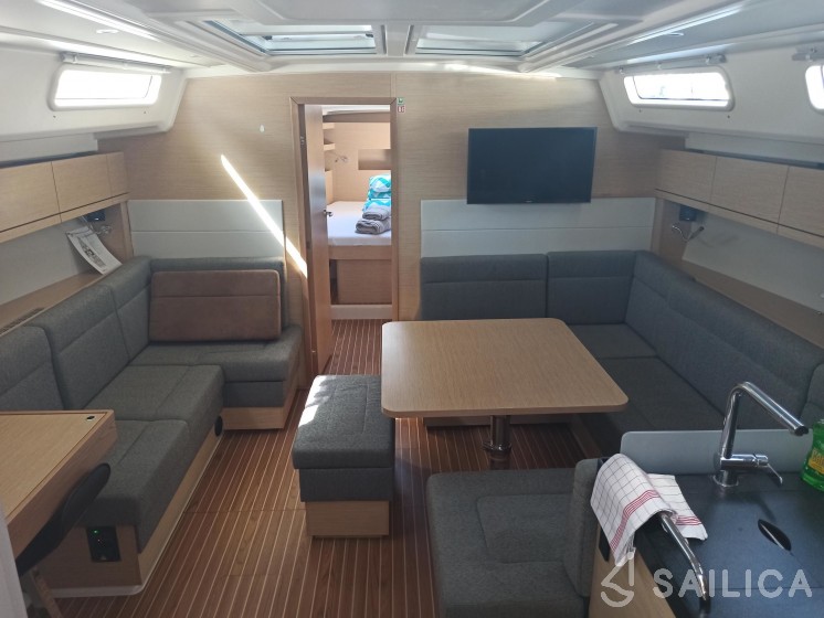 Hanse 458 - Yacht Charter Sailica