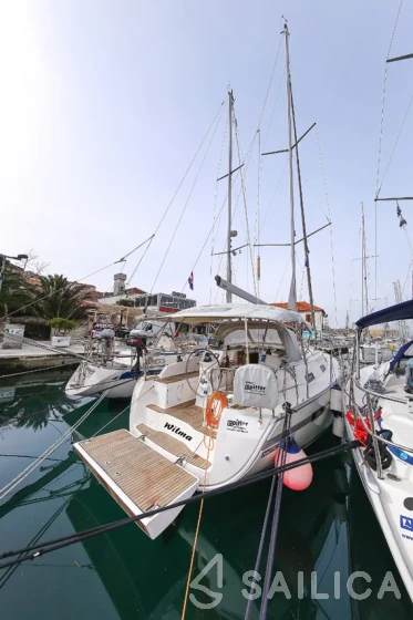 Bavaria 36 Cruiser - Yacht Charter Sailica