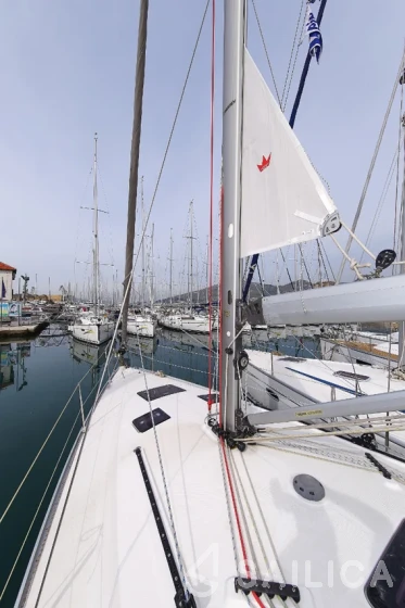 Bavaria 36 Cruiser - Yacht Charter Sailica