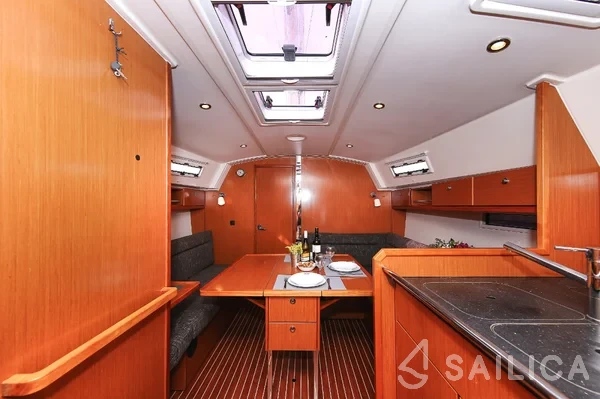 Bavaria 36 Cruiser - Yacht Charter Sailica