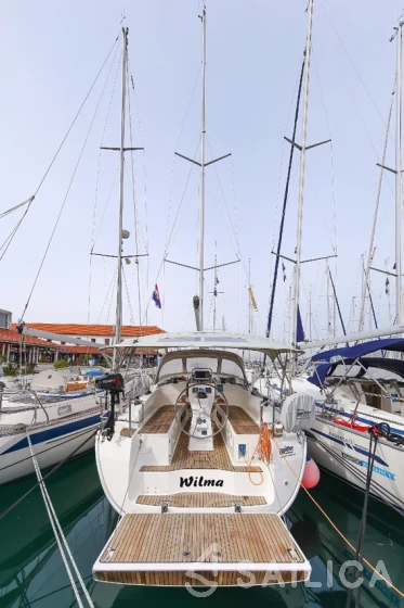 Bavaria 36 Cruiser - Yacht Charter Sailica