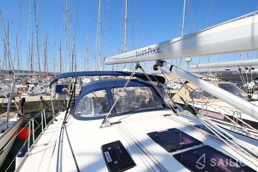 Bavaria 45 Cruiser - Yacht Charter Sailica