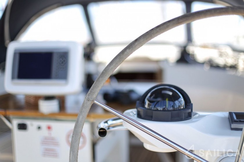 Bavaria 45 Cruiser - Yacht Charter Sailica