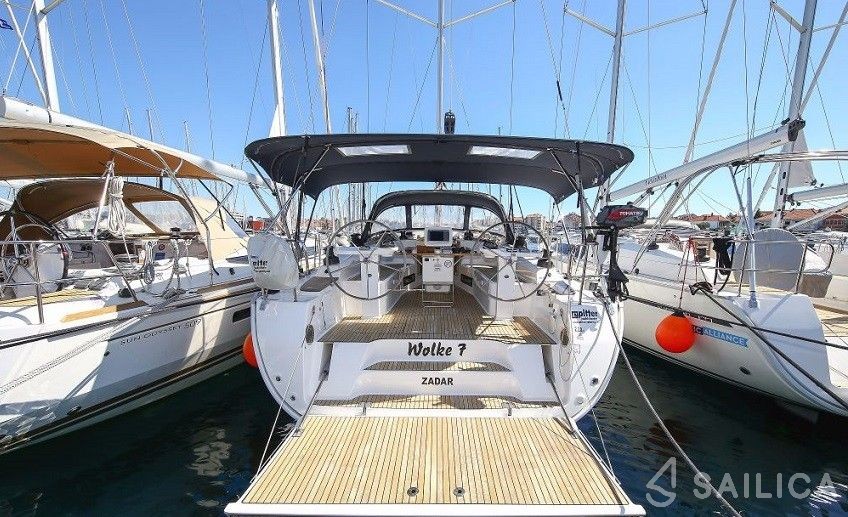 Bavaria 45 Cruiser - Yacht Charter Sailica