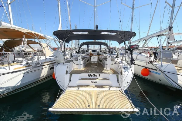 Bavaria 45 Cruiser - Yacht Charter Sailica