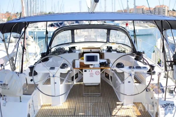 Bavaria 45 Cruiser - Yacht Charter Sailica