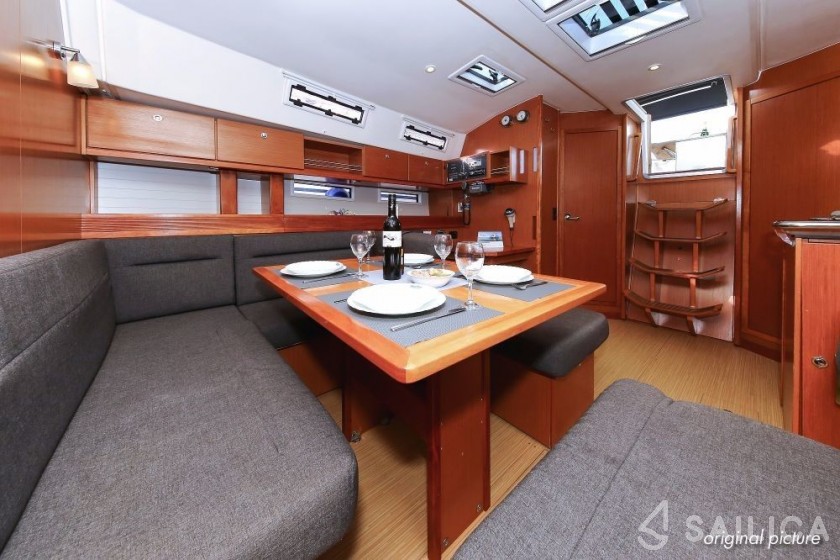 Bavaria 45 Cruiser - Yacht Charter Sailica