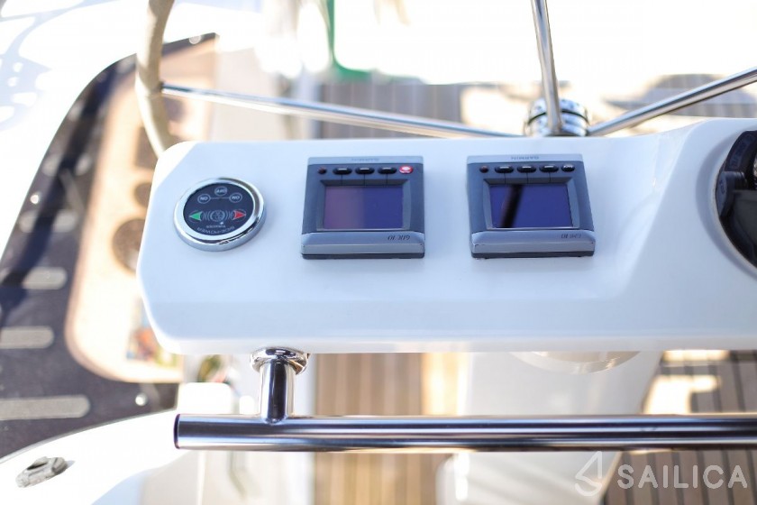 Bavaria 45 Cruiser - Yacht Charter Sailica