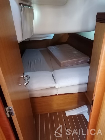 Sun Odyssey 39i - Yacht Charter Sailica