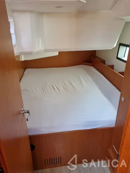 Bavaria C38 - Yacht Charter Sailica